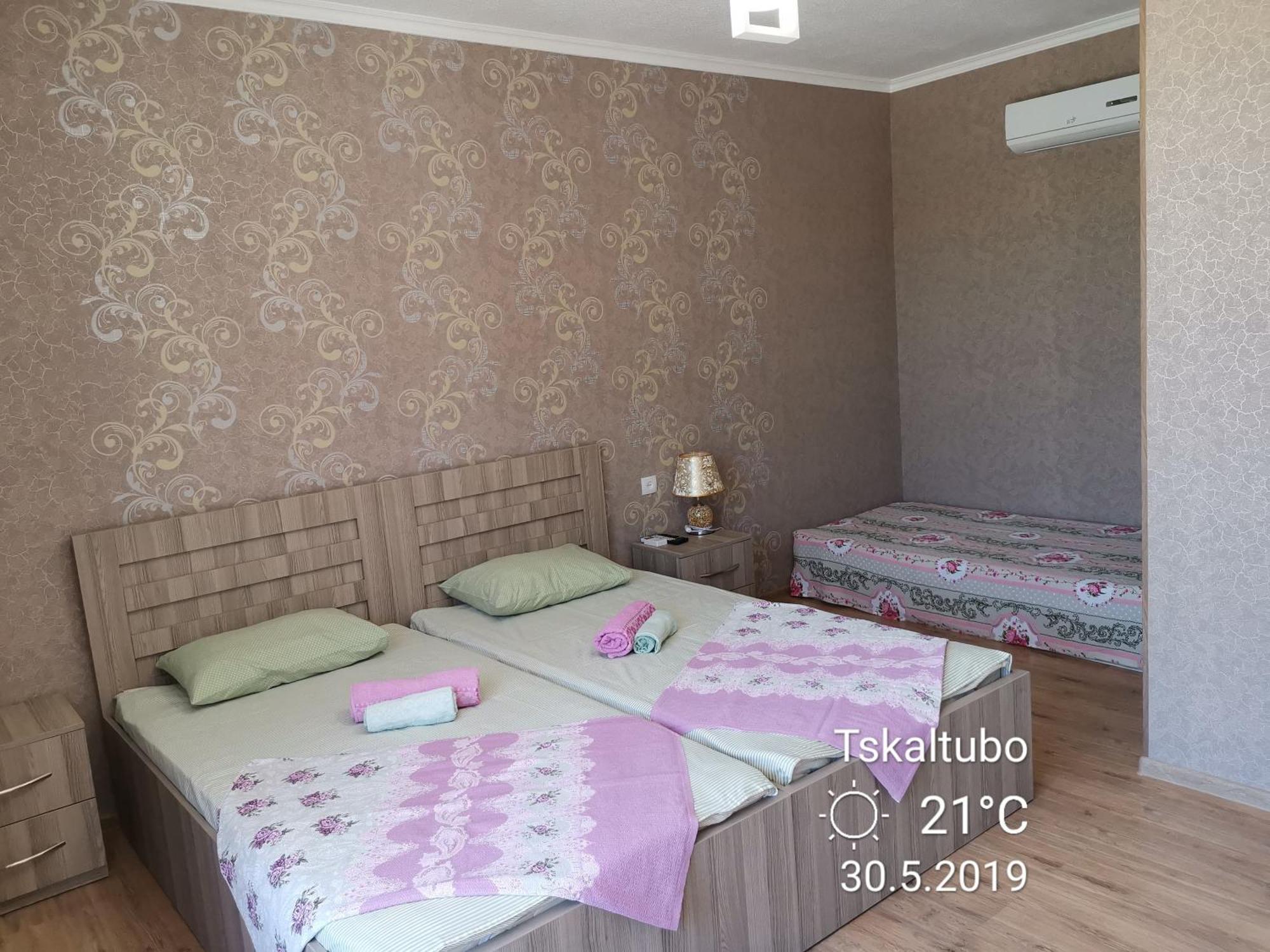 Villa Platinum Tskaltubo ภายนอก รูปภาพ